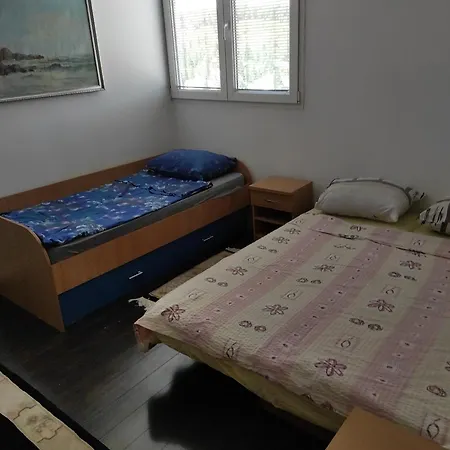Relax Center View